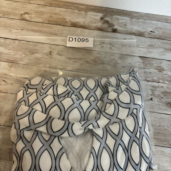 Chicos Top Large Supima Cotton Convertible Geometric Twist-Neck Tee Beachy Soft - Picture 11 of 11